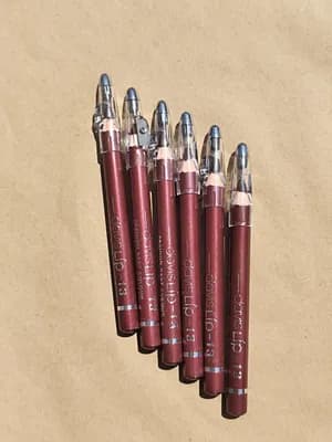 Lip and eye liner