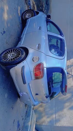 Toyota Vitz 2004/5