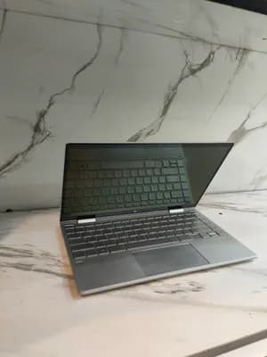 HP Envy x360 i7 Laptop