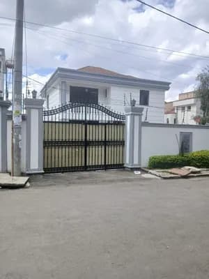400 sqm G+1 House at Ayat