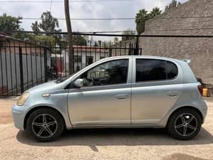 Toyota Vitz 2004
