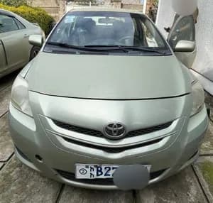 Toyota Yaris Belta 2009 1.0L