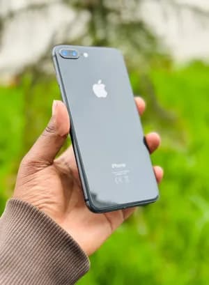 Apple iPhone 8 Plus 64GB