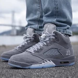 Jordan 5 40-43