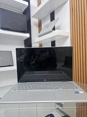 HP Pavilion x360 Touchscreen Core i5