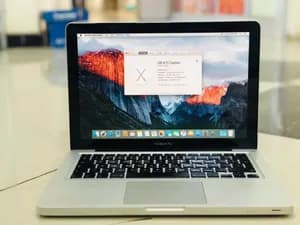 Apple MacBook Pro 2010 13.3 Inch