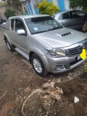 Toyota Hilux 2014