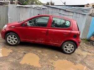 Toyota Vitz automatic 2001