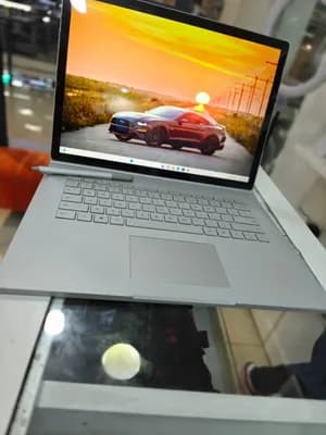 Microsoft Surface Book 2 i7