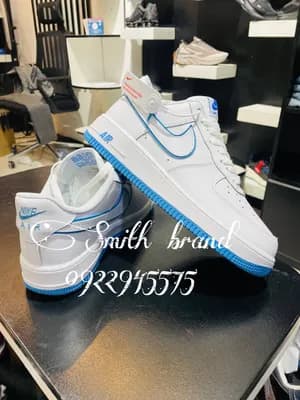 Nike Air Force 1 Sneakers