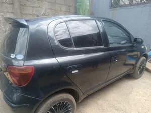 Toyota Vitz 2004