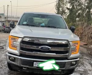 Ford F-150 Lariat Extended Cab