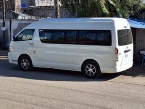 Toyota HIACE Highroof GL 2022