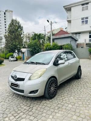 Toyota Yaris Compact 2008