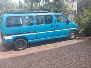 2001 2L Minivan Urgent Sale