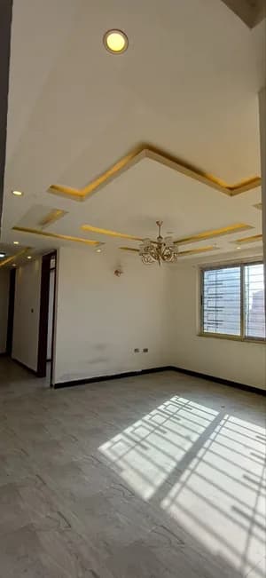 40/60 Condominium 2 Bedroom Ayat