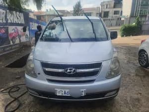 Hyundai H1 2009