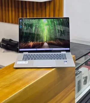 HP Envy x360 Ultra 5 Laptop