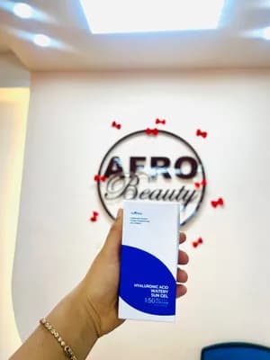 Isntree Hyaluronic Acid Natural Sun cream