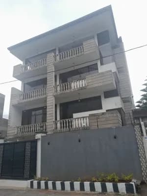 Modern G+3 House 10 Bedrooms Jackros