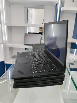 Lenovo ThinkPad X1 Carbon Laptop