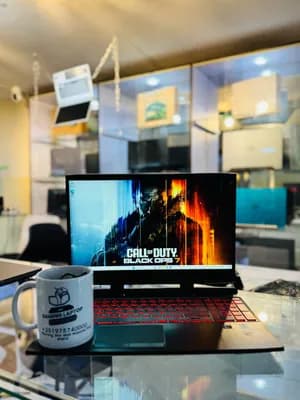 HP Omen 015 Gaming Laptop