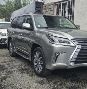 Lexus LX 570 Limited 2016