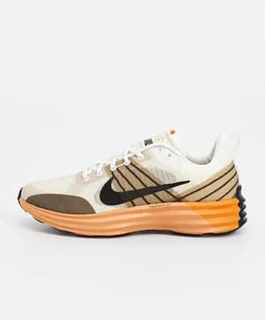 Nike LUNAR