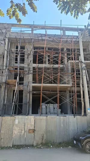 CMC 250 Sqm Building For Sale