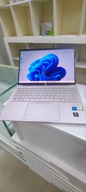HP Pavilion Plus Core i7 13th 16GB 1TB