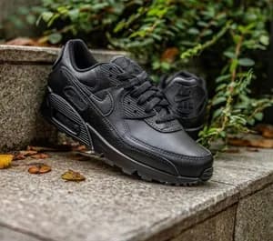 Nike Air Max 90 Triple Black Sneakers
