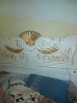 White Modern 1.5 Meter Bed