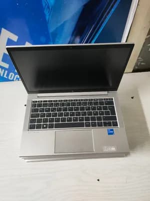 HP EliteBook 830 G8 i5 Laptop
