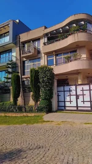 Modern G+2 House 250 Sqm Summit