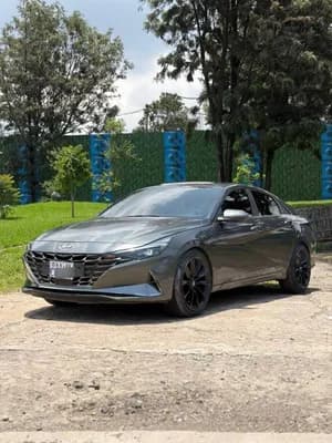Hyundai Avante Hybrid Limited 2022