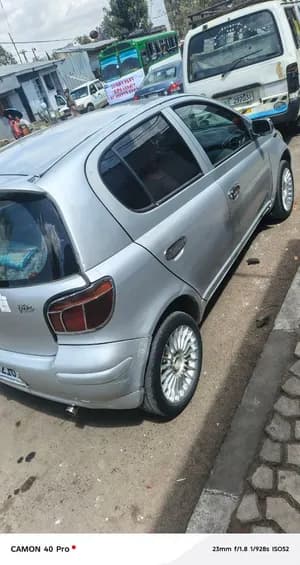 Toyota Vitz 2002 1.0L