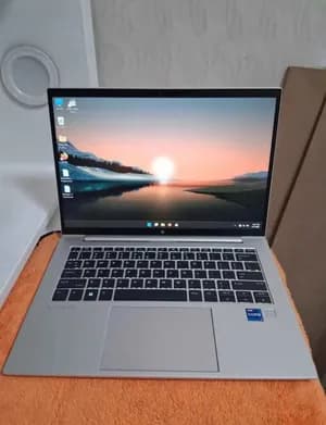 HP EliteBook G9 i7 16GB 512GB