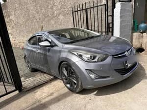 Hyundai Avante 2015