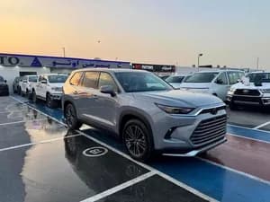 2025 Toyota Grand Highlander Platinum Hybrid Max