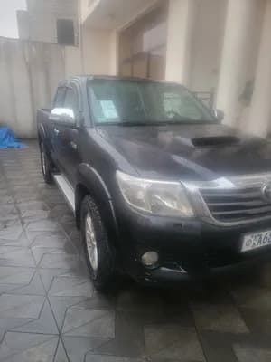 Toyota Hilux Kin-Cap
