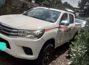 Toyota Hilux Double Cab 2016