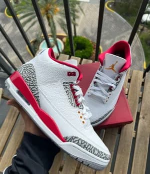 Jordan 3 Retro mid Cardinal Red