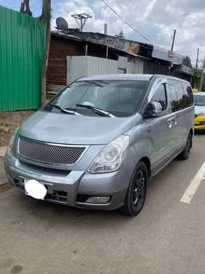 Hyundai Star X 2012 2.4L new