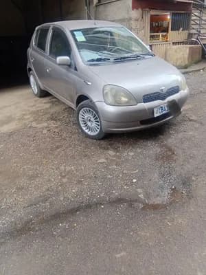Toyota Vitz 1.0L 2001