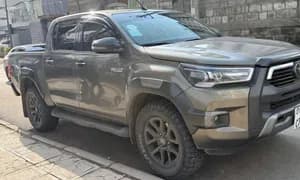 Toyota Hilux Double Cab 2021