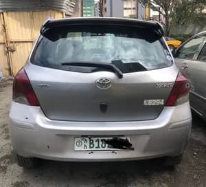 yaris compact