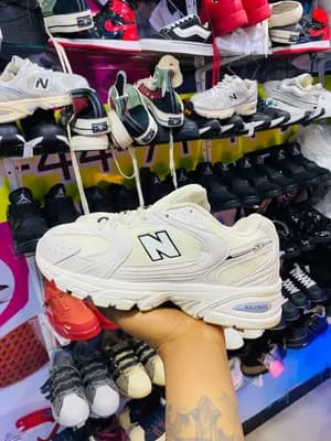 New Balance 530