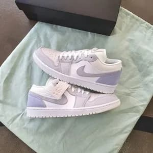 Air Jordan low