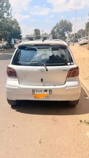 Vitz 2004