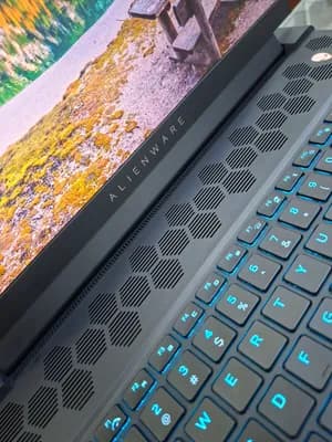 ALIENWARE m16 R1 (2025) – RTX 4080